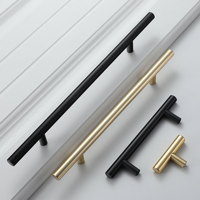 Modern Gold Brushed Straight C - Drawer Pull Gold recension och pris
