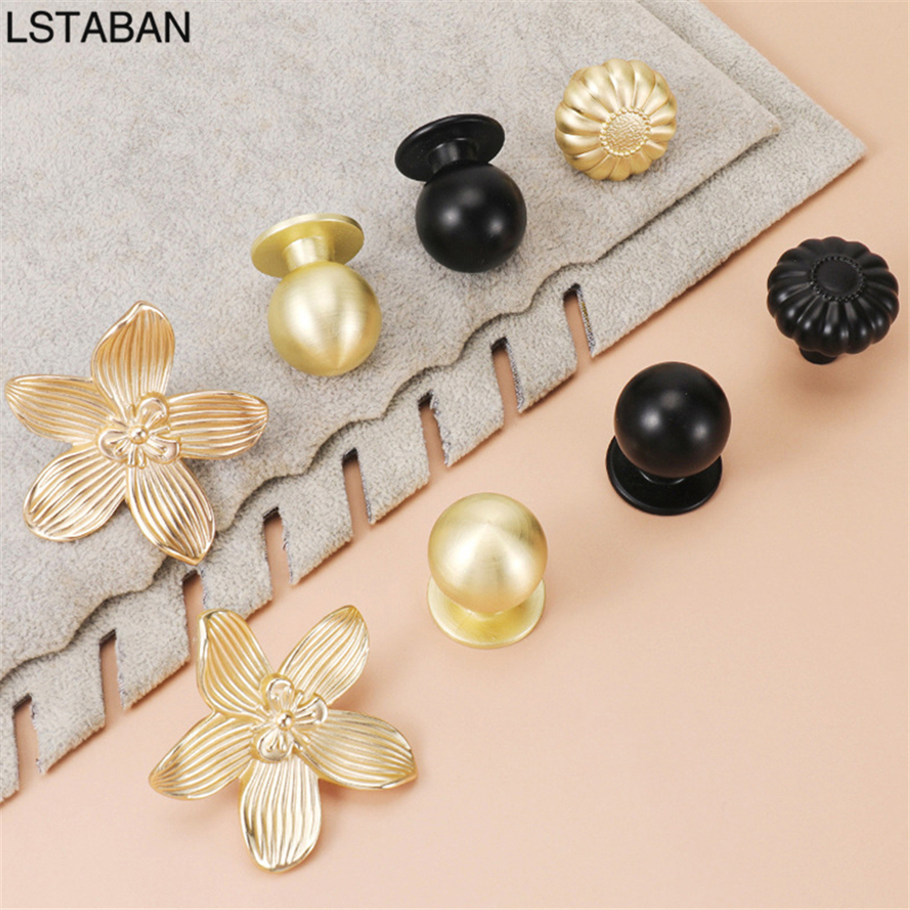 Flower Shape Solid Gold Kitche - Drawer Pull Gold recension och pris